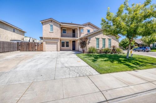 821 Nutmeg Landing Ln, Manteca, CA 95336-8330