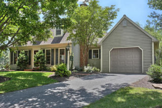 3104 Greenridge Dr, Lancaster, PA 17601-1368