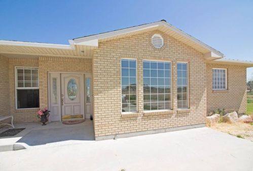 4580 Faith Ln, Meridian, ID 83642-7261