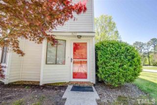 1423 Foxwood Dr, Garner, NC 27529-3556