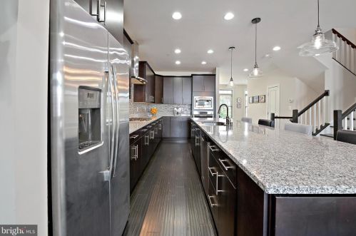 8064 Westside Blvd, Fulton MD  20759-2587 exterior