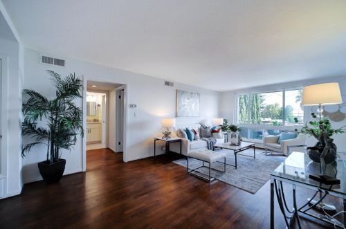 1700 San Carlos Ave, San Carlos, CA 94070-2057