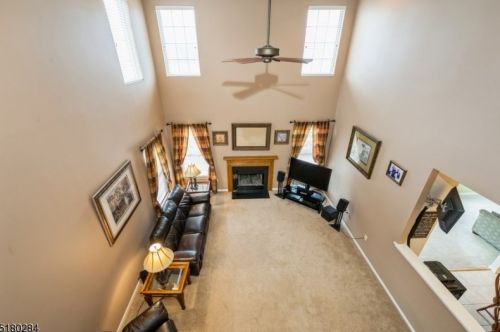 37 Dorset Dr, Hackettstown NJ  07840-5010 exterior