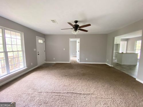 696 Rock Mills Rd, Lagrange, GA 30240-8139