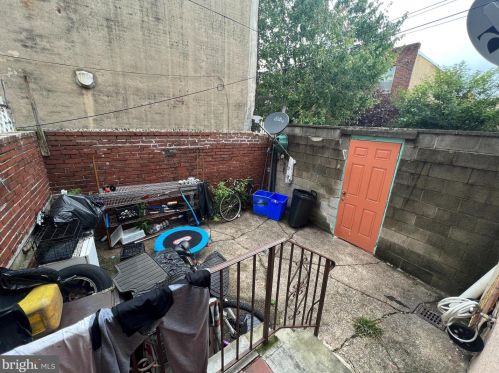 1728 11 St, Philadelphia PA 19147-0026 exterior