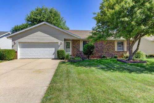 1213 Old Crows Way, Springfield, IL 62712-8670