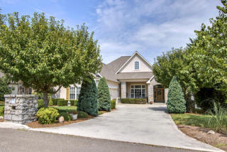 241 Goldcrest Dr, Vonore, TN 37885-5362