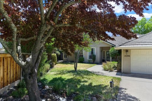 2206 Seven Oaks Ct, Folsom, CA 95762-4089