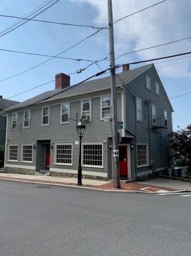 404 Benefit St, Providence, RI 02903-2925