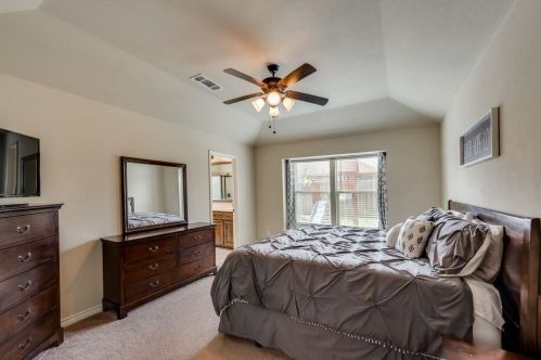 6017 Warmouth Dr, Fort Worth TX  76179-7649 exterior