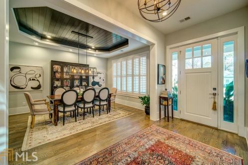 2382 Ewing Dr, Atlanta GA  30319-3929 exterior