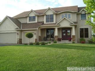 7662 Ridgeview Way, Chanhassen, MN 55317-4507
