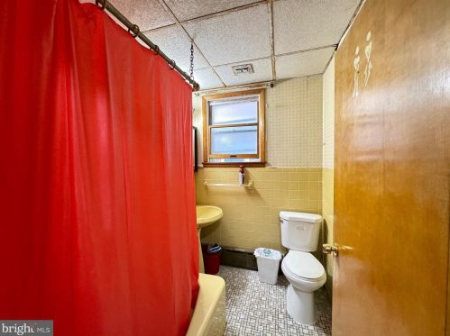 1224 10th St, Philadelphia PA 19147-5040 exterior