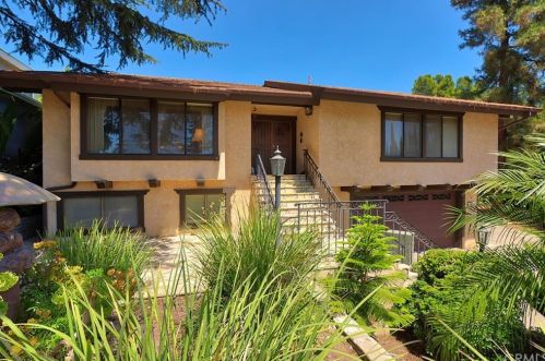 3335 Reta St, Glendale, CA 91214-1252