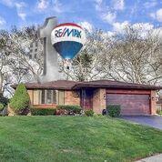 2630 Brewer Ln, Downers Grove, IL 60517-4525