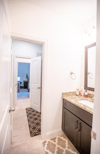 1726 Knob Hl Ct, Cedar Hill TX 75104-1501 exterior