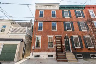 1902 Montrose St, Philadelphia, PA 19146-2629