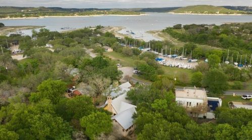 5808 Beacon Dr, Austin TX  78734-1416 exterior