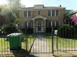 1824 Rosedale St, Houston TX  77004-5631 exterior
