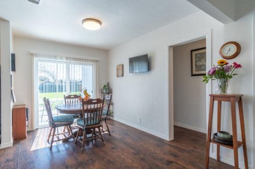 1645 Canal Farm Ln, Los Banos CA 93635-4405 exterior