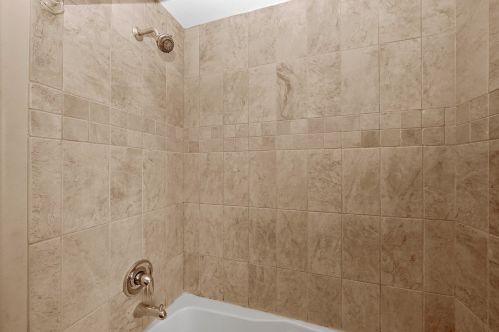 12465 Thornberry Dr, Lemont IL  60439-4616 exterior