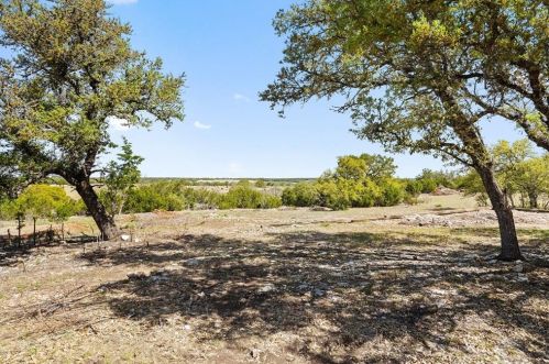 400 Cee Run, Joppa, TX 78605