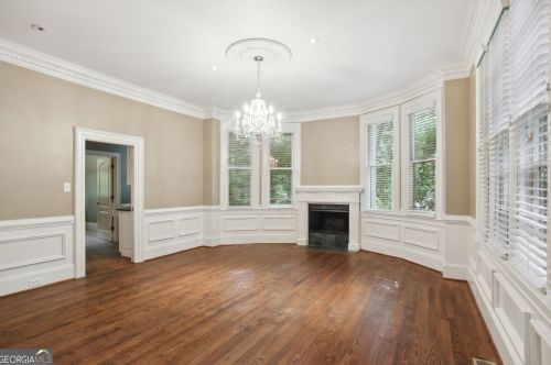 5390 Harrowood Ln, Atlanta GA  30327-4812 exterior