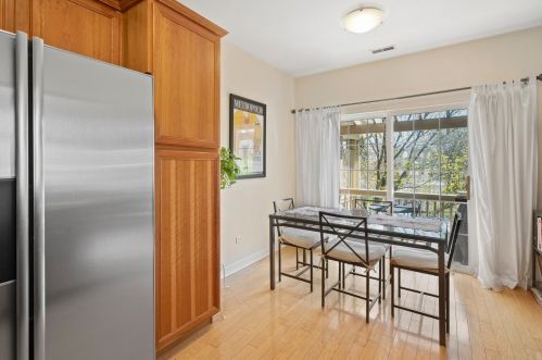 540 Commons Ct, Bannockburn IL  60015-4313 exterior