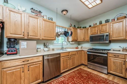 2409 Hidden Trail Ct, Spring Grove IL  60081 exterior