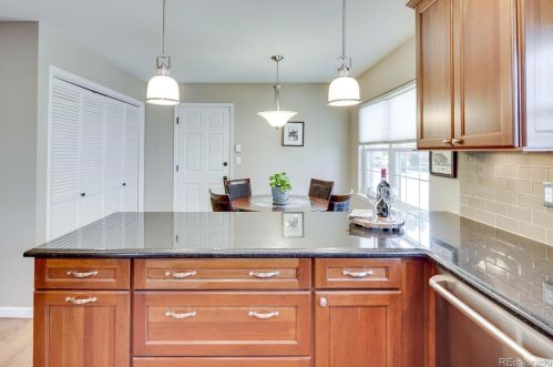 7162 Poplar St, Englewood CO  80112-1636 exterior