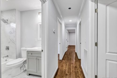 85 Walnut St, Upper Stepney CT  06468-2509 exterior