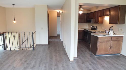 9189 Dartford Rd, Saint Paul MN  55125-3543 exterior