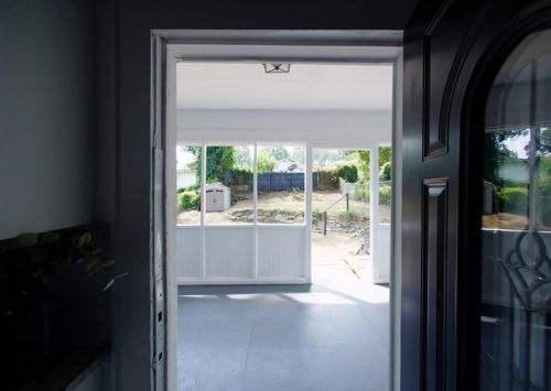 944 Burns Dr, Atlanta GA  30310-4632 exterior