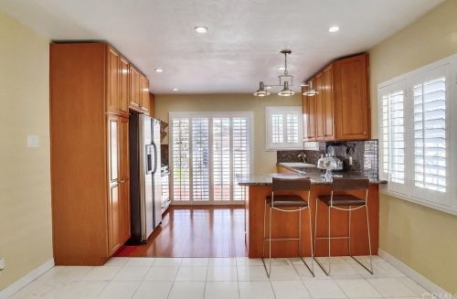 4619 130 St, Hawthorne CA 90250-5146 exterior