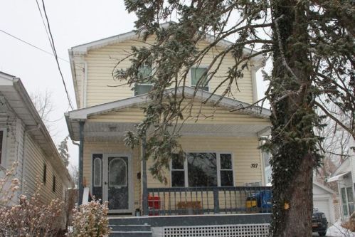 327 Logan Blvd, Altoona, PA 16602-5615