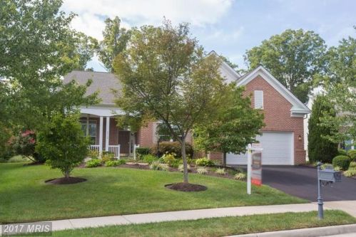 13143 Ormond Dr, Bristow VA  20136-3508 exterior