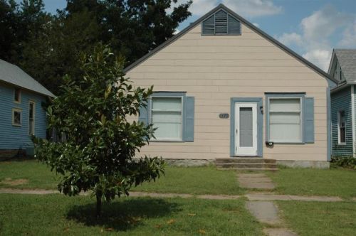 1425 Belmont Ave, Parsons, KS 67357-4222