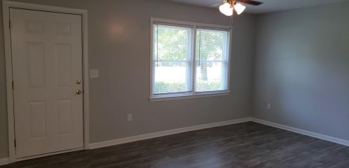4500 Jenwood St, Ladson SC  29456-3755 exterior