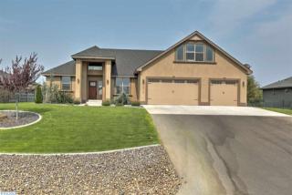 15212 Clear View Loop, Kennewick, WA 99338-8327