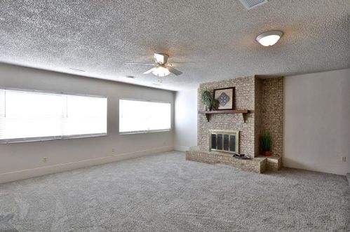5250 Burbank Dr, Abilene, TX 79605-5407