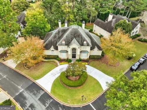 218 Southern Hill Dr, Duluth, GA 30097-2064