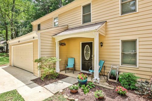 494 Malton Ct, Stone Mountain, GA 30083-4346