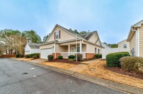 350 Oaks Trl, Holly Springs, GA 30188-7356