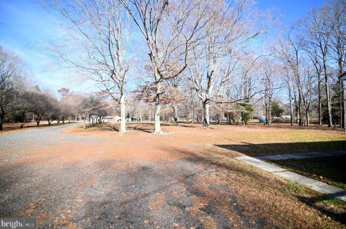 5805 Fire Tower Rd, Welcome, MD 20693-3101