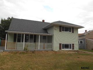 1505 Devers Rd, York, PA 17404-1915