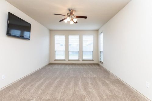 353 Branding Iron Trl, Fort Worth TX  76131-4582 exterior