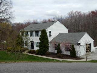 185 Blackrock Rd, Coventry, RI 02816-8007