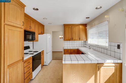 3238 Ensenada Dr, San Ramon, CA 94583-3008