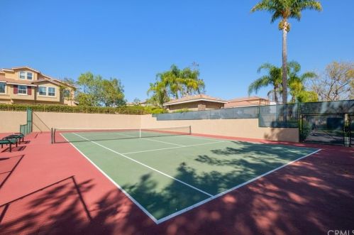 7895 Menton Ave, Anaheim CA  92808-1556 exterior