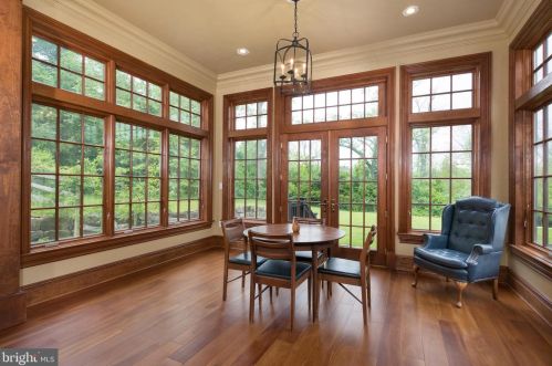 80 Mapleton Rd, Princeton NJ  08540-9668 exterior